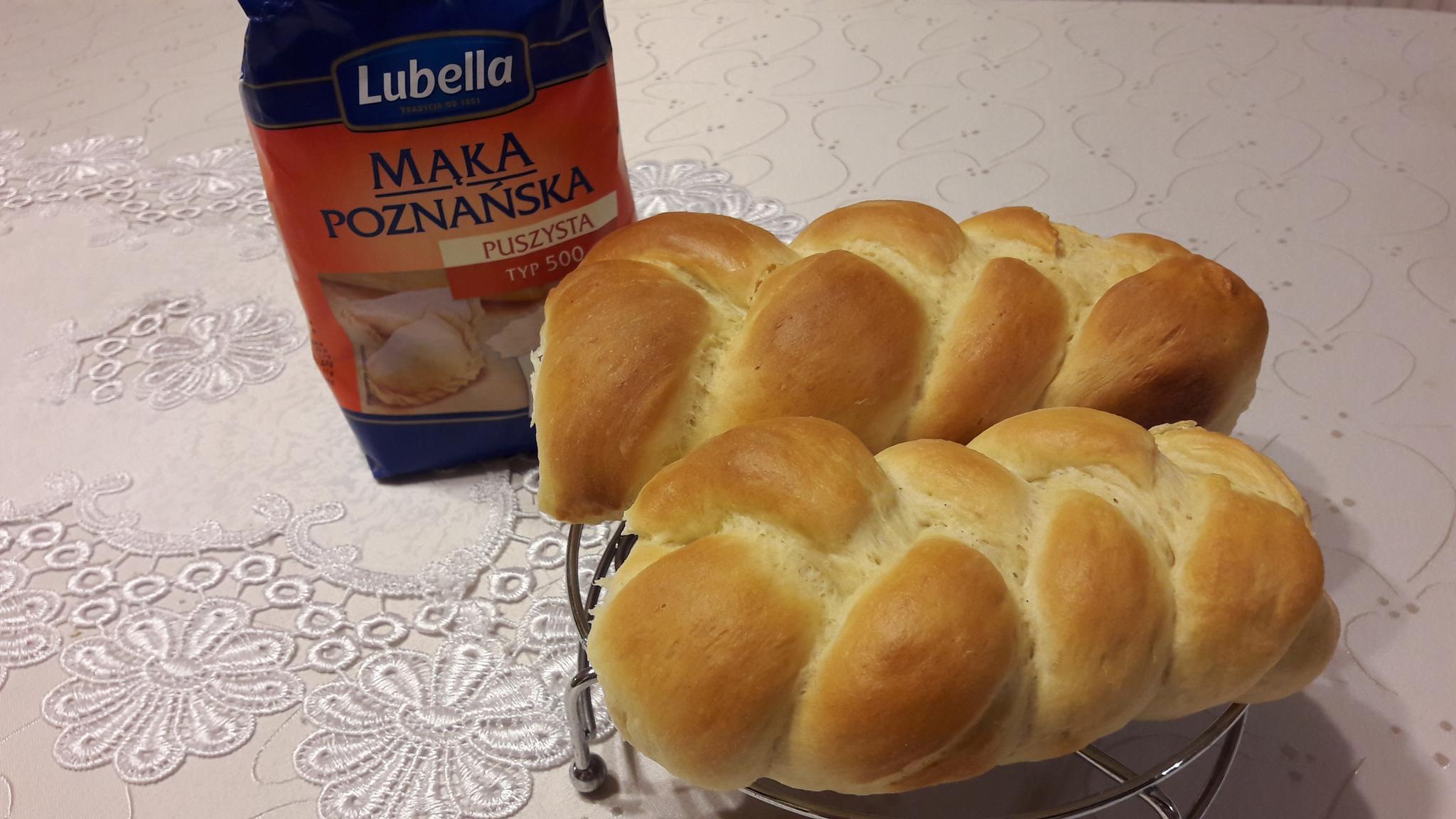 Wyśmienita chałka śniadaniowa