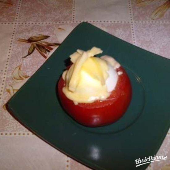 Jajka zapiekane w pomidorach