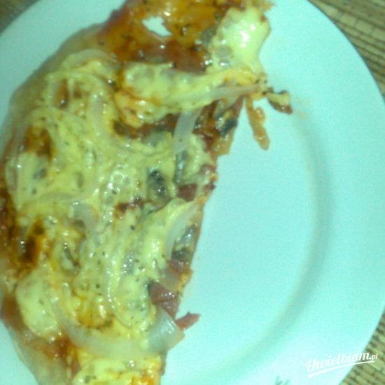 Pizza z salami