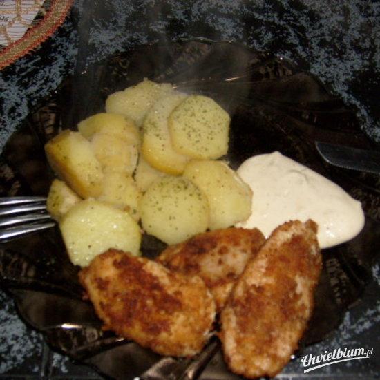 Ziemniaki z worka i kurczak a'la KFC