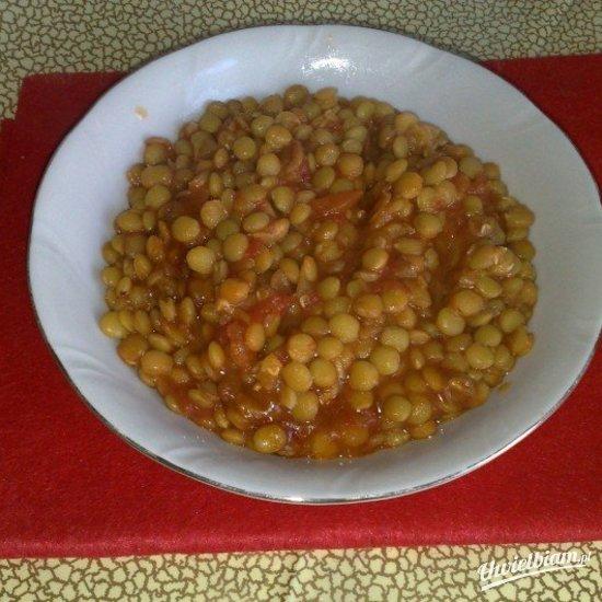 Soczewica w pomidorach.