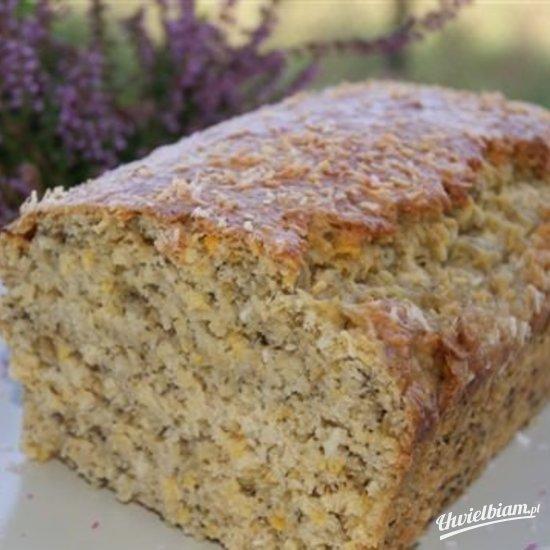 Banana bread z kokosem i limonką