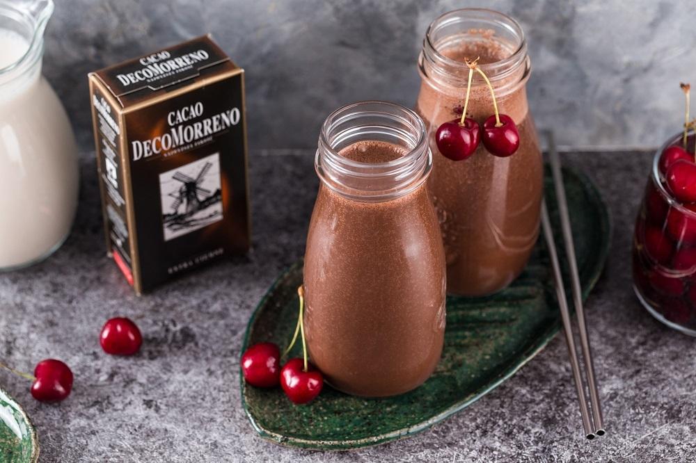 Czekoladowy letni milkshake  wegański