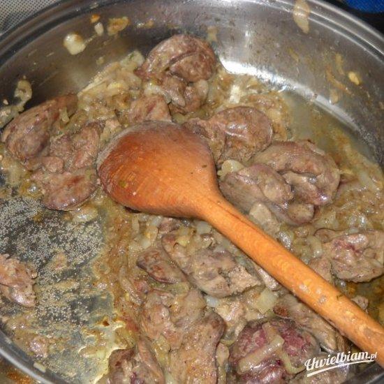 Wątróbka z cebulką
