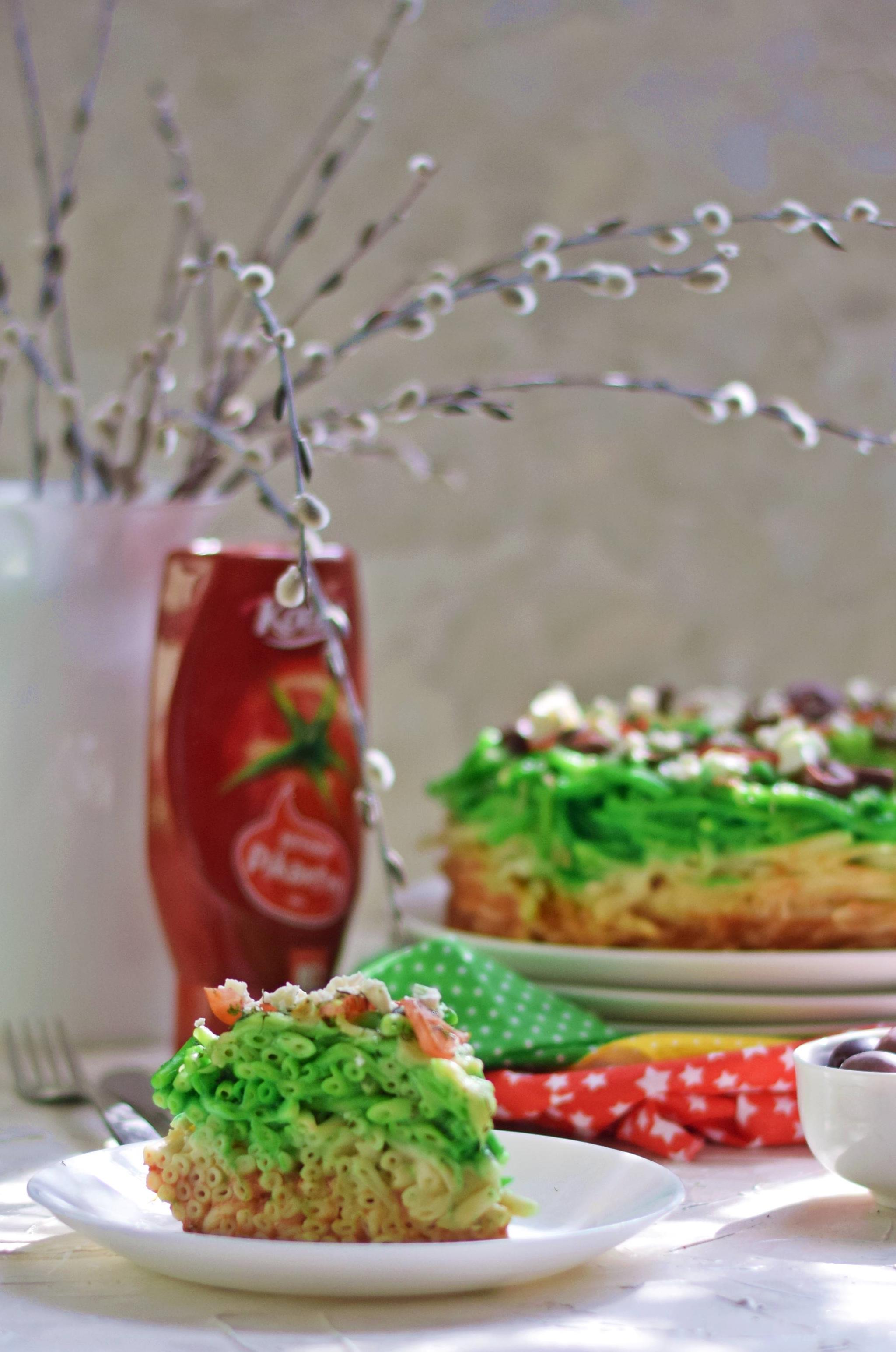Tort makaronowo trójkolorowy