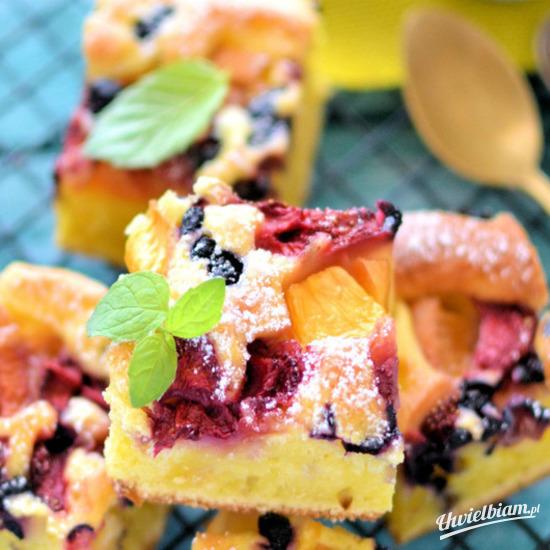 Muffinkowe ciasto z owocami