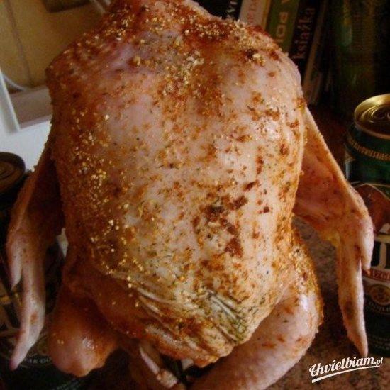 Kurczak na puszce piwa
