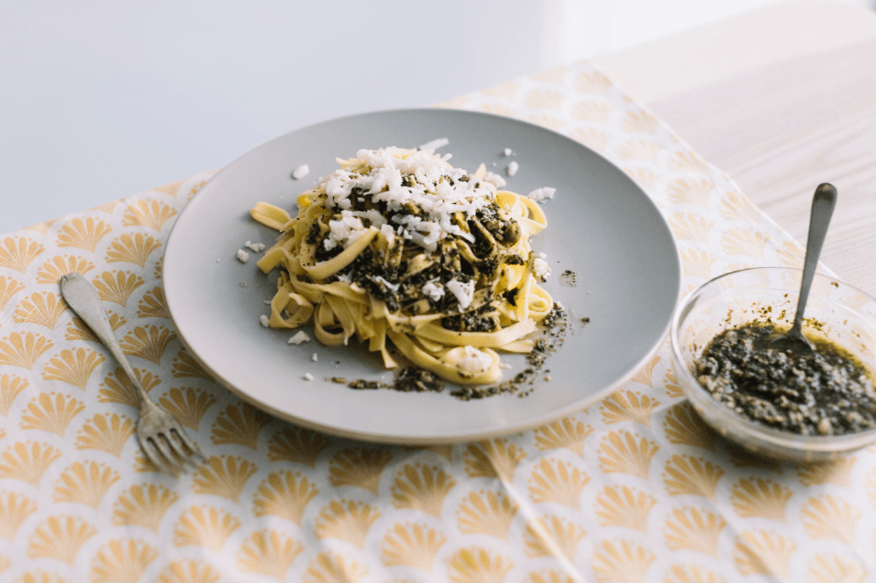 Tagliatelle z sosem z rukoli i gorgonzoli