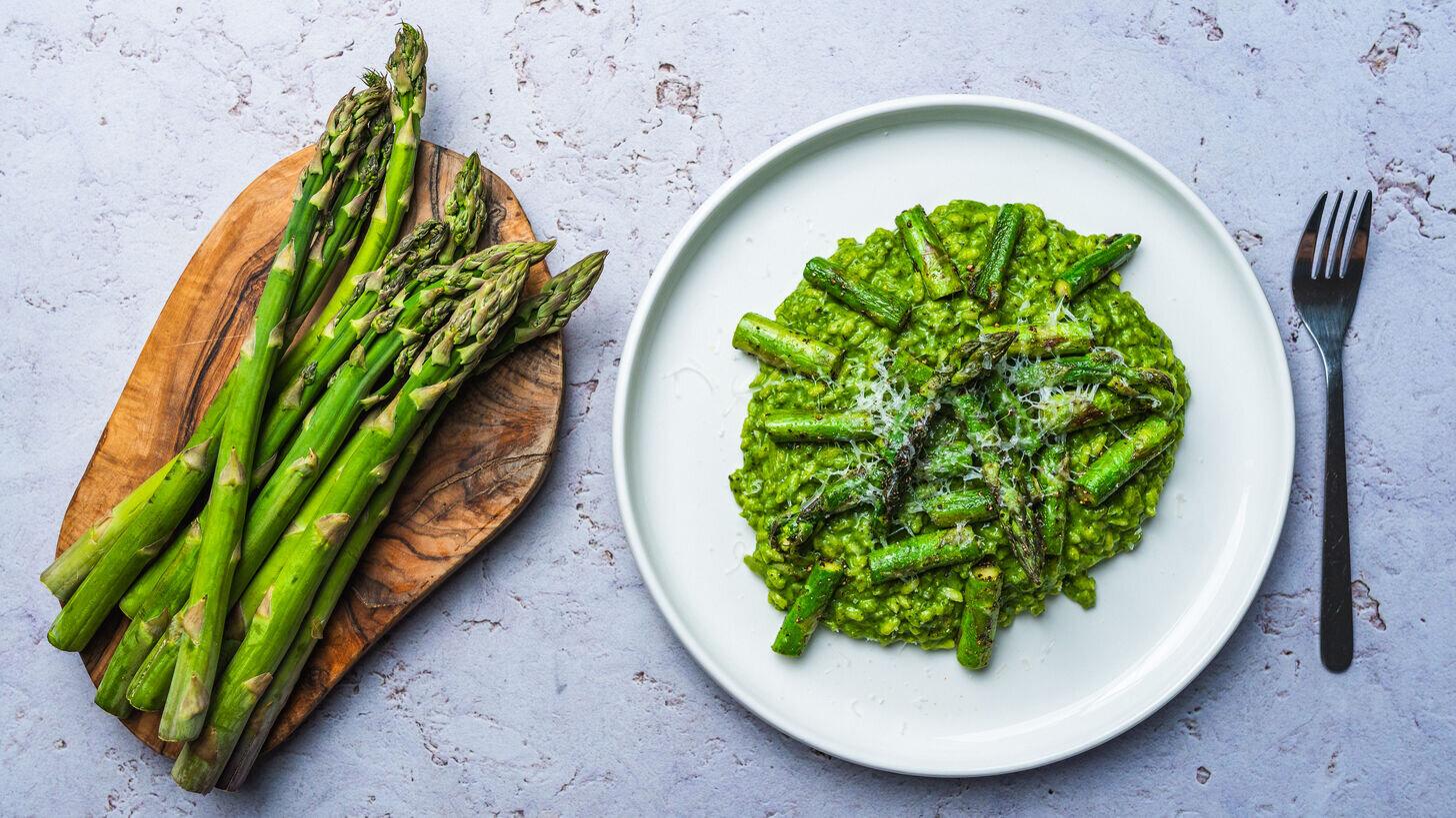 Zielone risotto ze szparagami