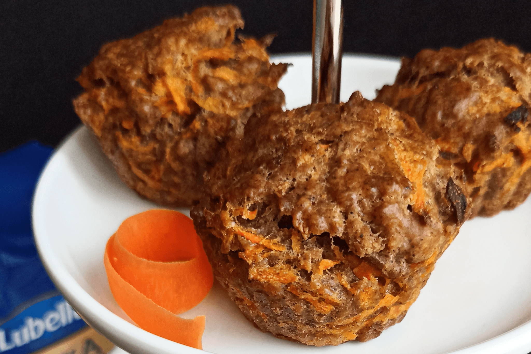 Muffiny śniadaniowe z marchewką