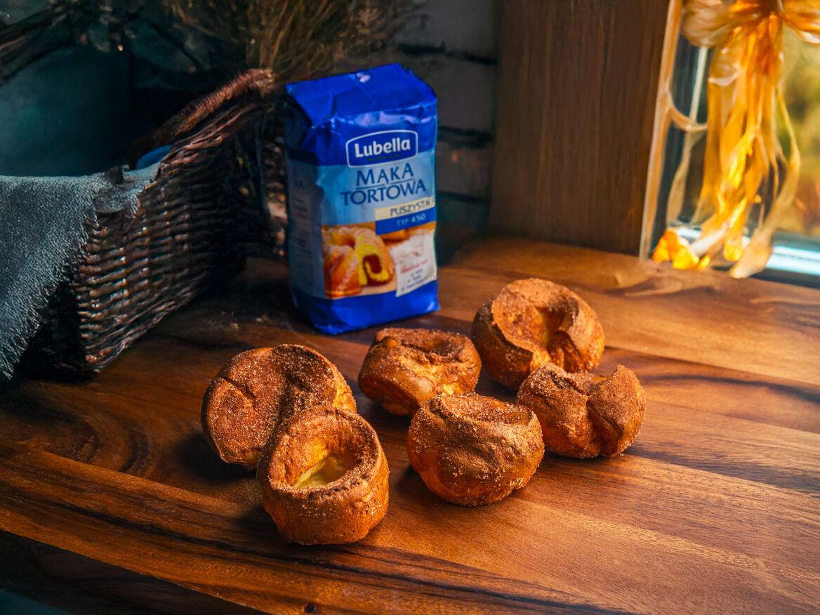 Popovers z cynamonem
