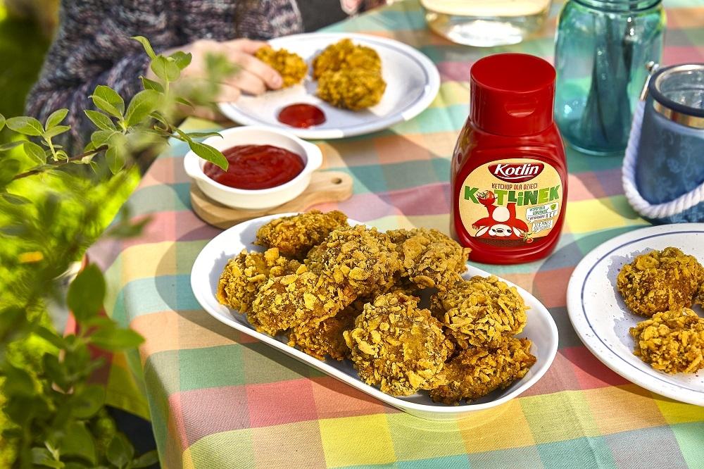 Nuggetsy w płatkach kukurydzianych