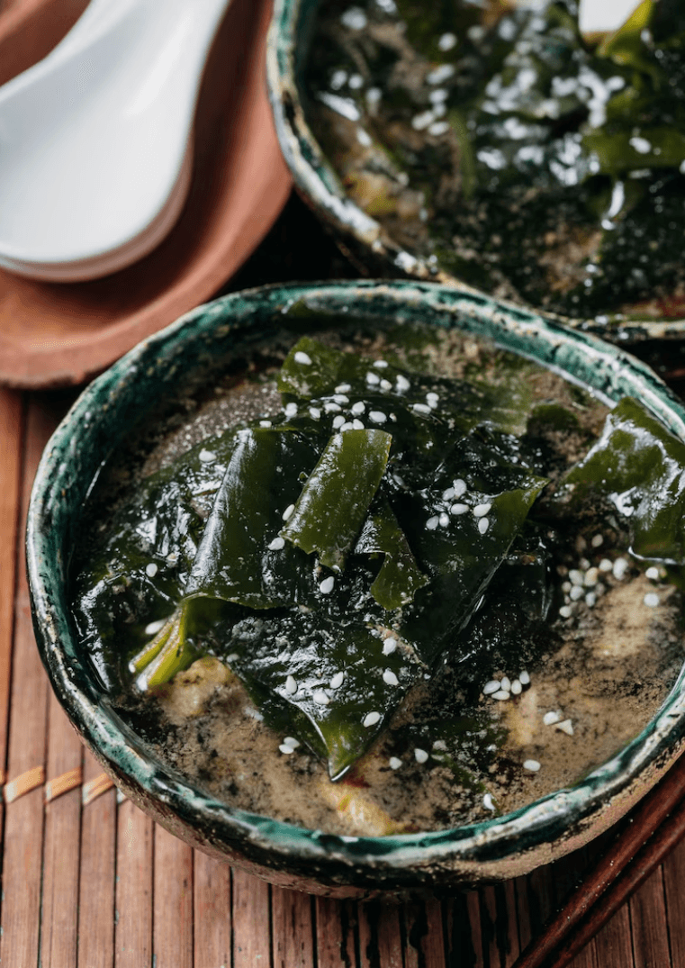 Koreańska zupa z wodorostów