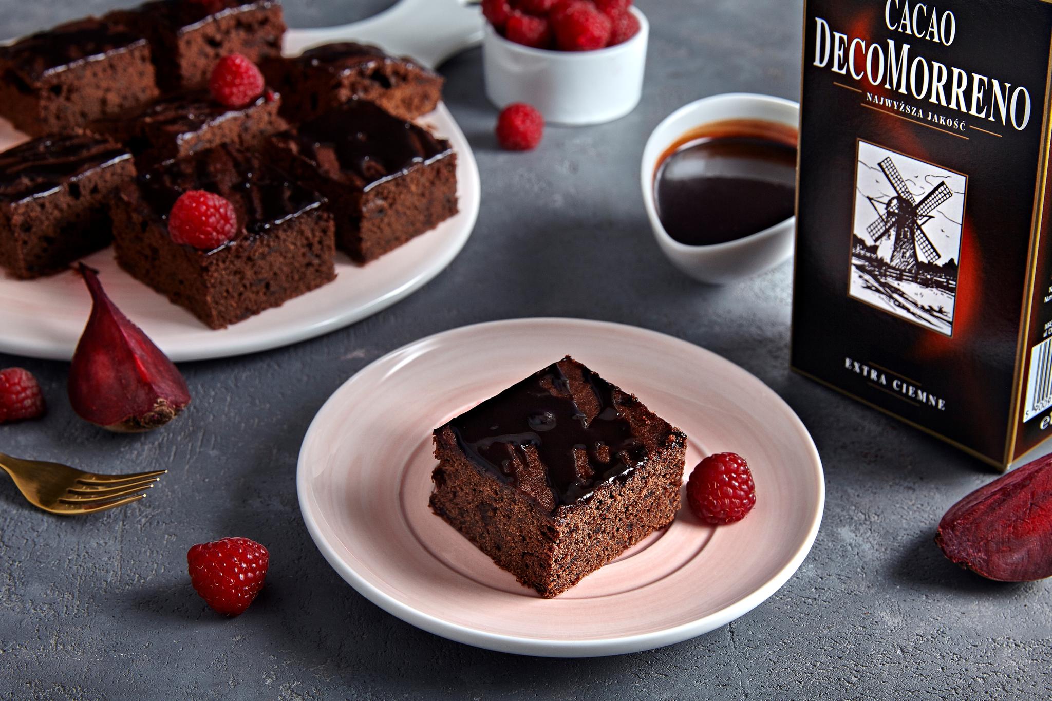 Brownie z buraka z polewą kakaową