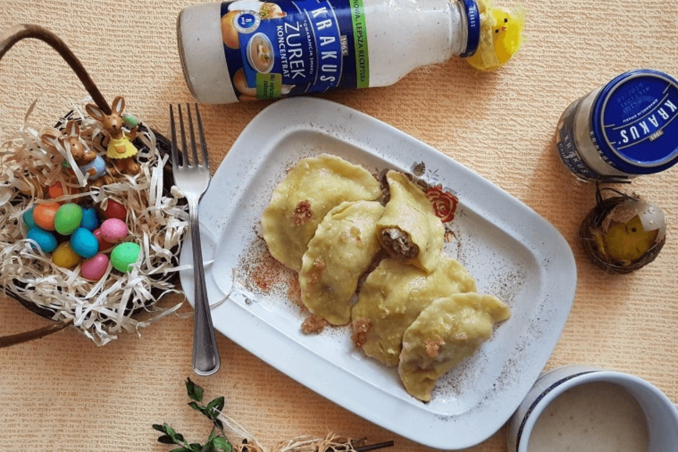 Pierogi z białą kiełbasą i chrzanem