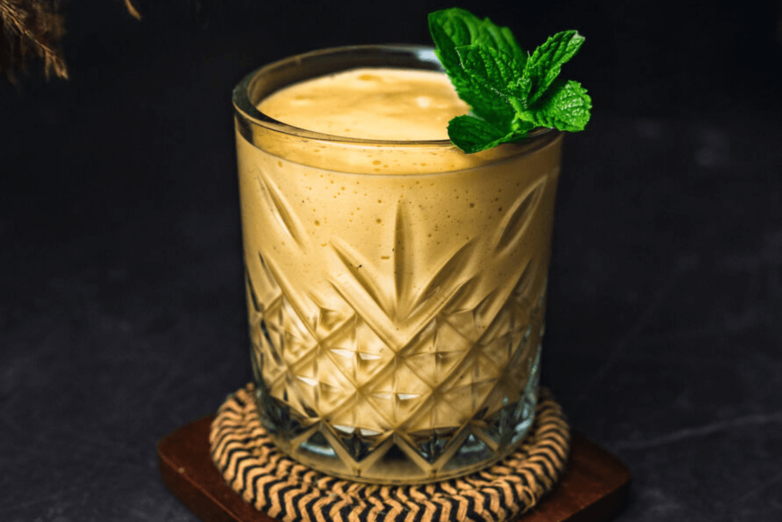 Proteinowe mango lassi