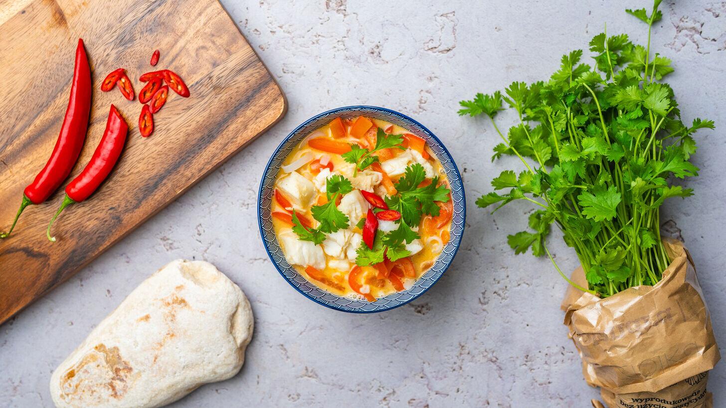 Malezyjska zupa laksa z dorszem