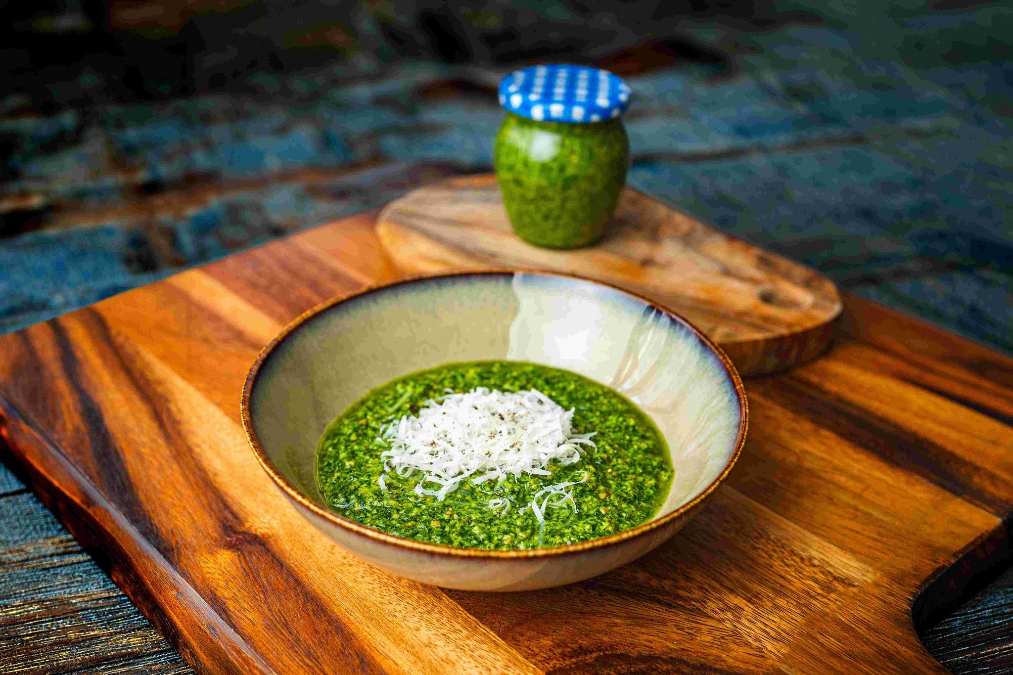 Pesto z czosnku niedźwiedziego