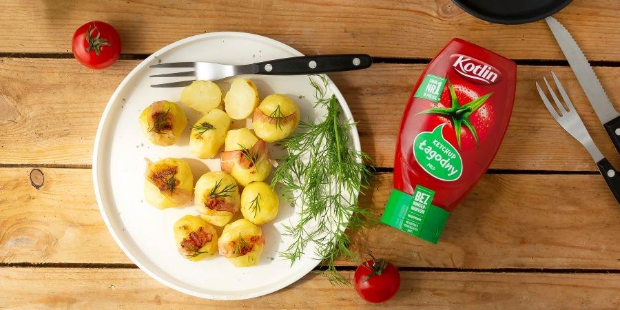 Ziemniaki grillowane w boczku