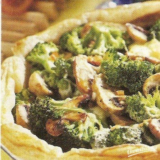 Tarteletki z pieczarkami i brokuŁem
