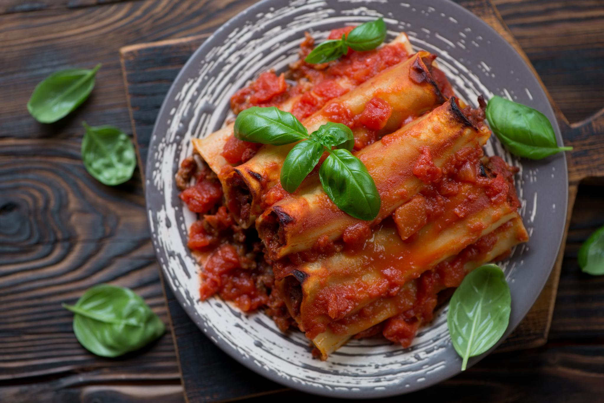 Cannelloni z mięsem i bazylią