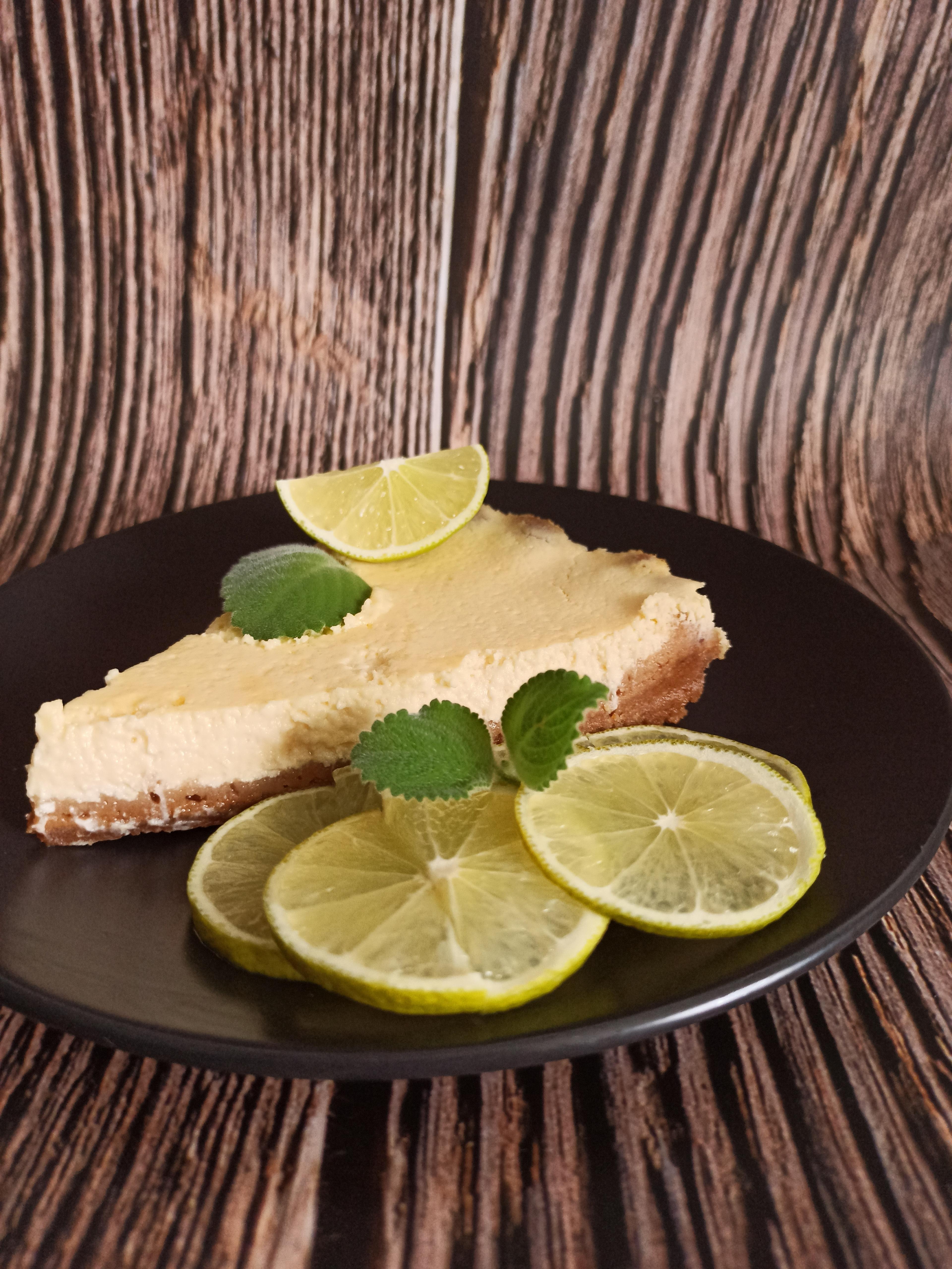 Key lime pie — tarta limonkowa