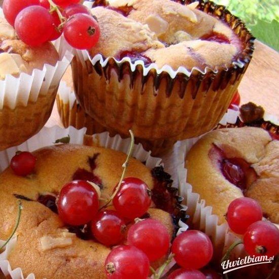 Muffinki z porzeczkami