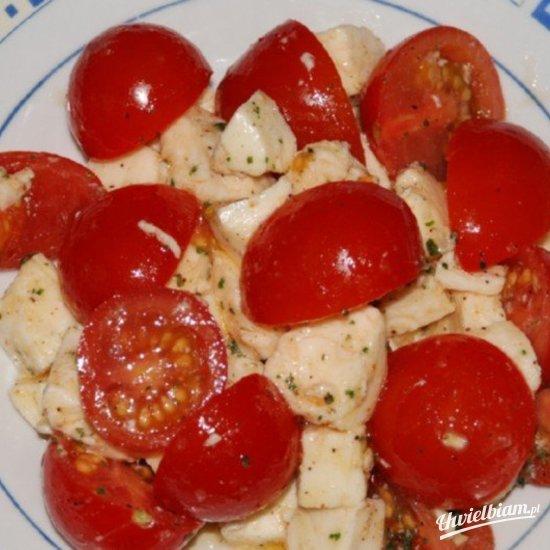 Sałatka z pomidora