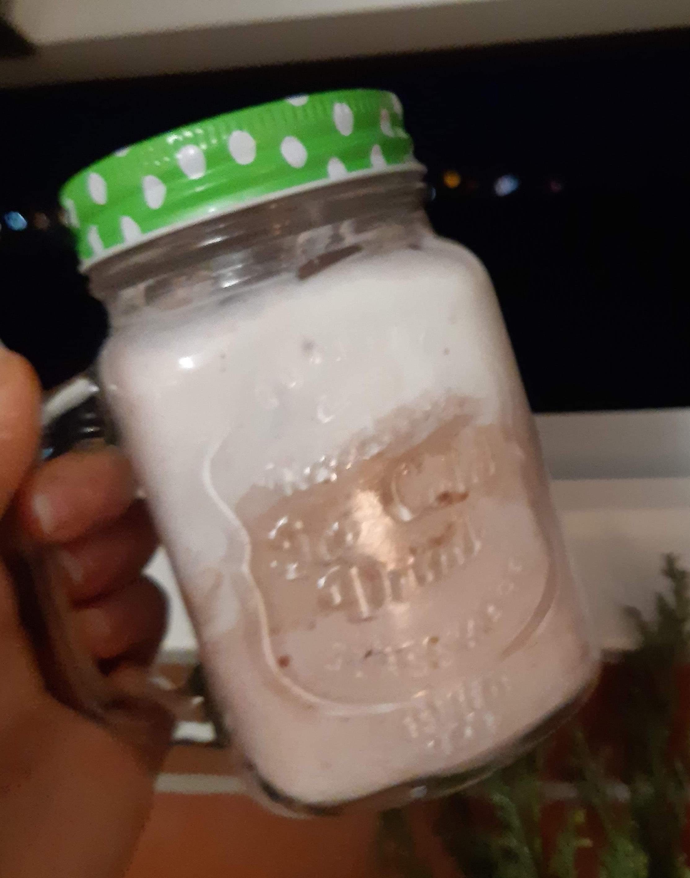 Smoothie malinowo - jogurtowe