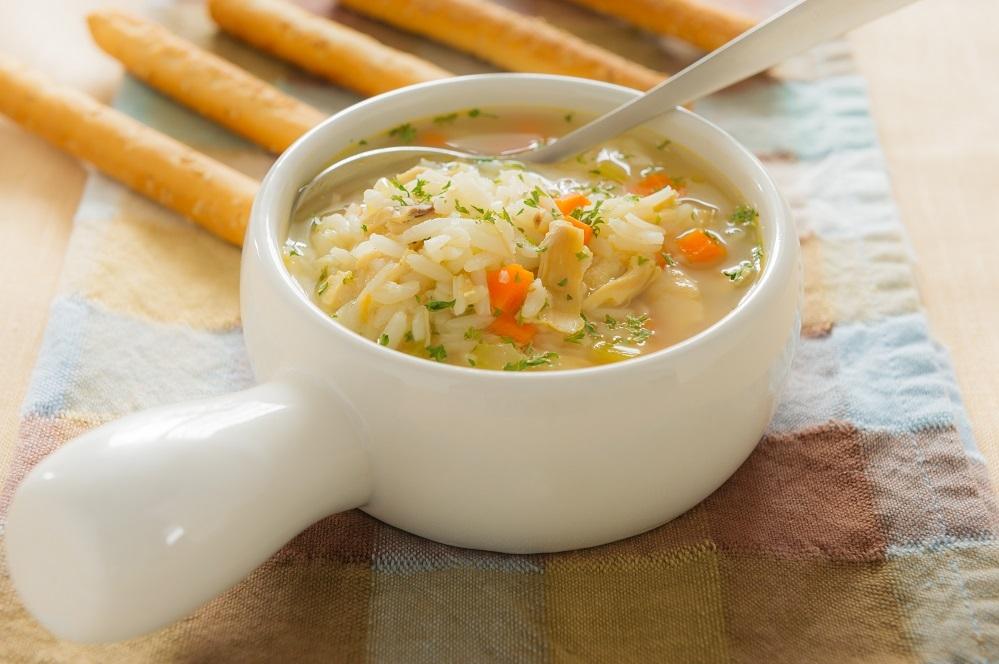 Kminkowa zupa na wodzie z ogórków
