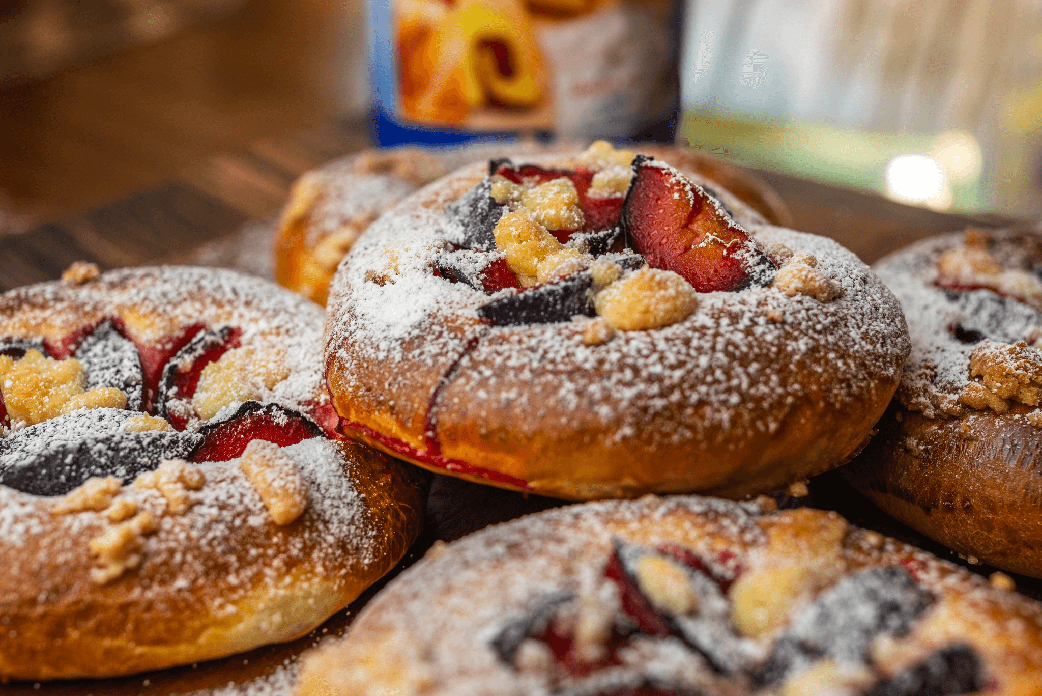 Bułeczki ze śliwkami