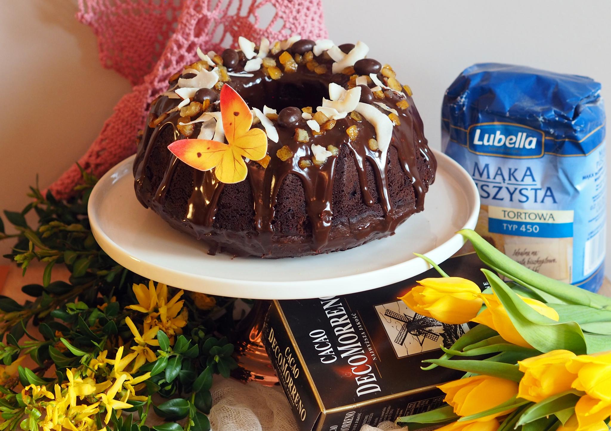 Babka czekoladowa z polewą