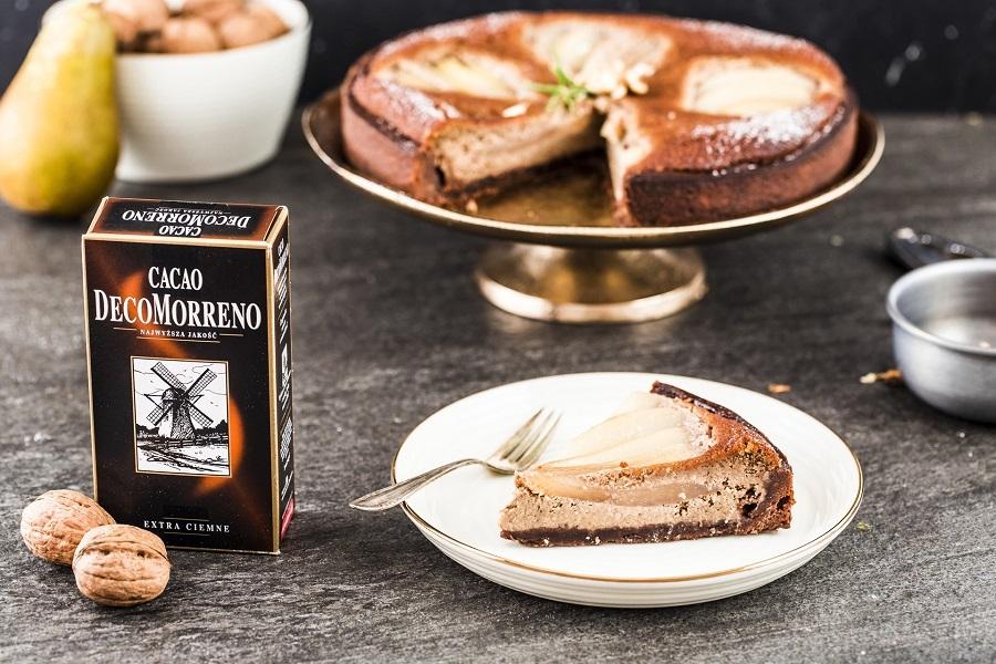 Czekoladowo-orzechowa tarta z gruszką i orzechami włoskimi