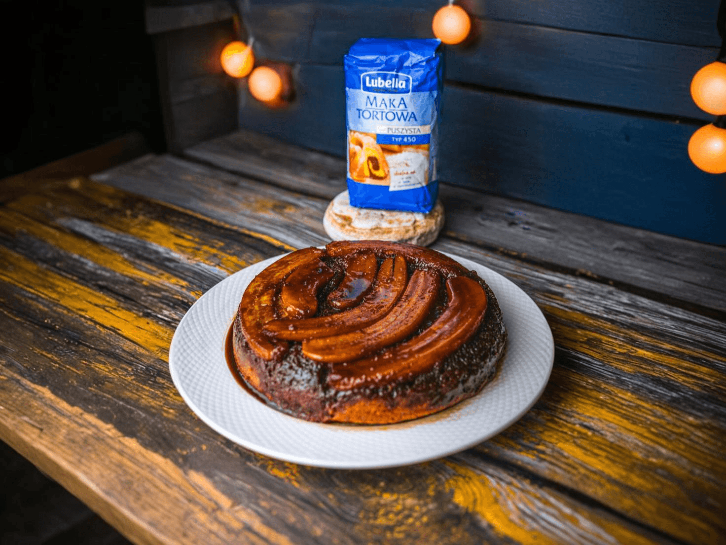 Odwrócone ciasto bananowo-karmelowe