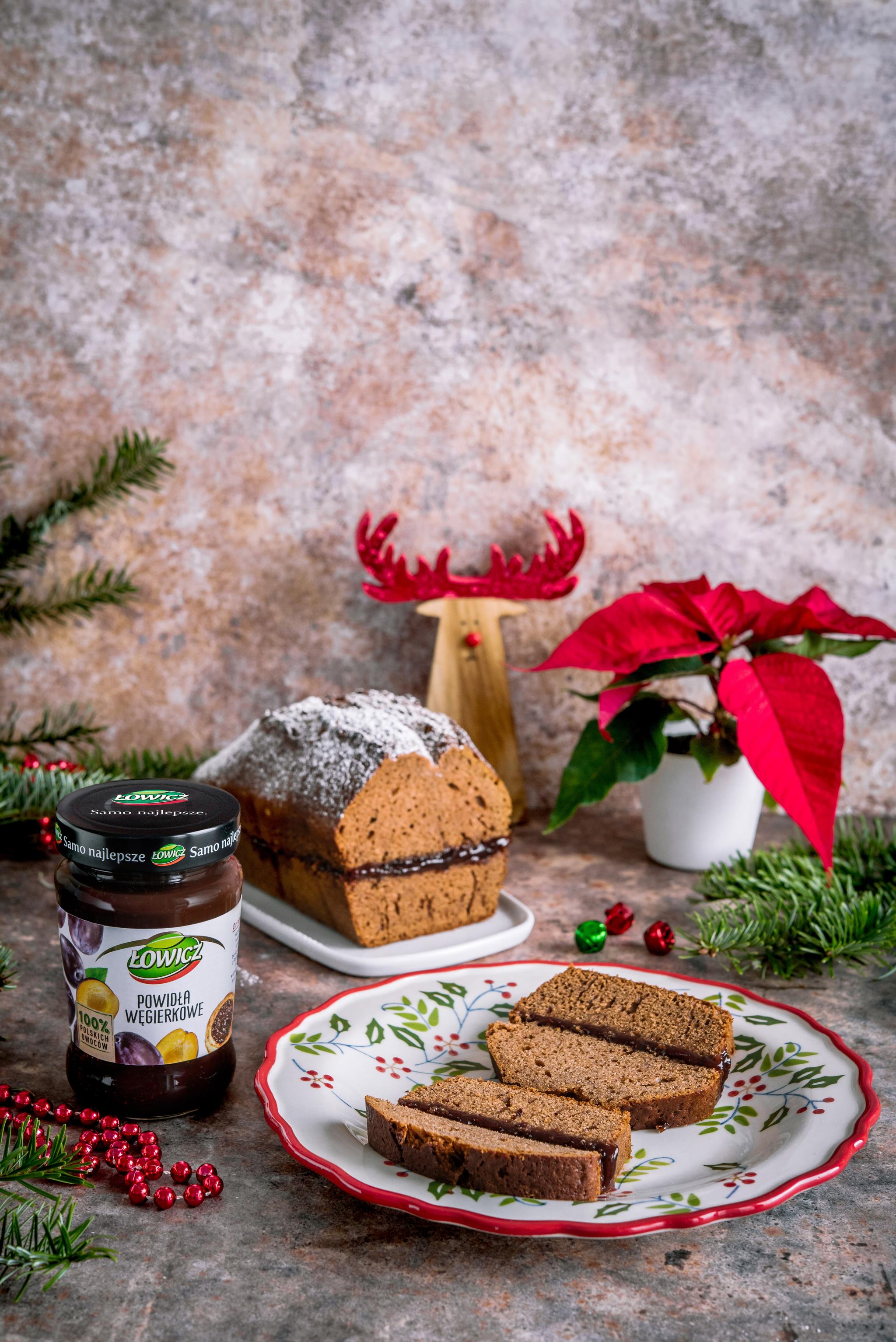 Piernik przekładany powidłami śliwkowymi Łowicz