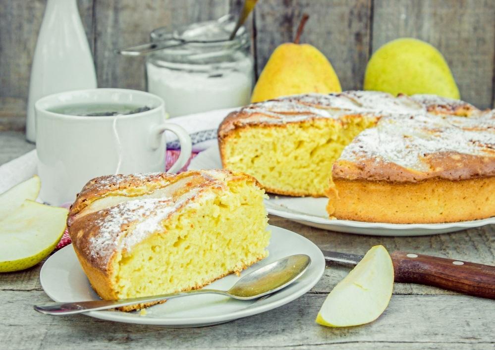 Ciasto ucierane z gruszką