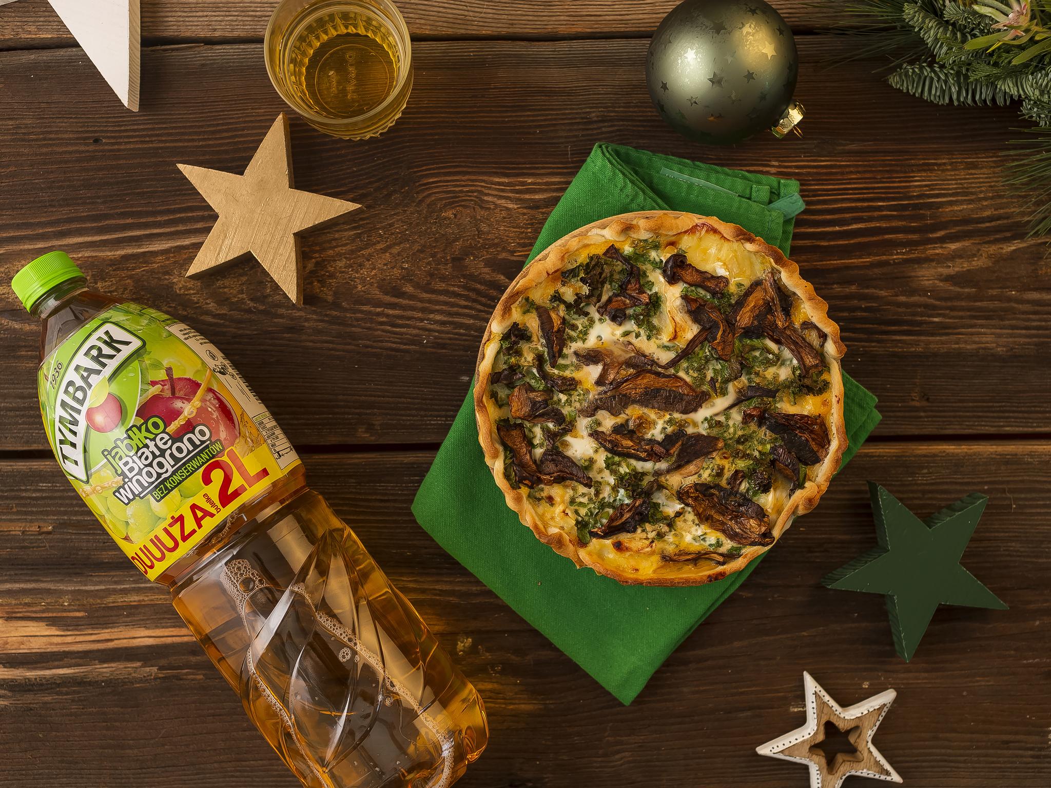 Tarta z serem i grzybami