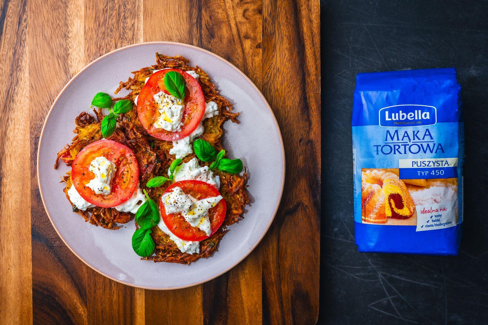 Placki ziemniaczana à la caprese z burratą