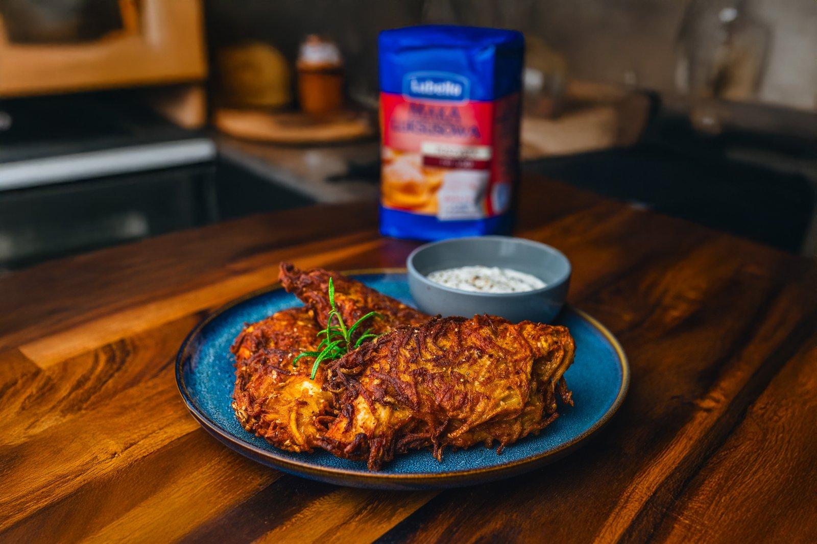 Kurczak w panierce z tartych ziemniaków