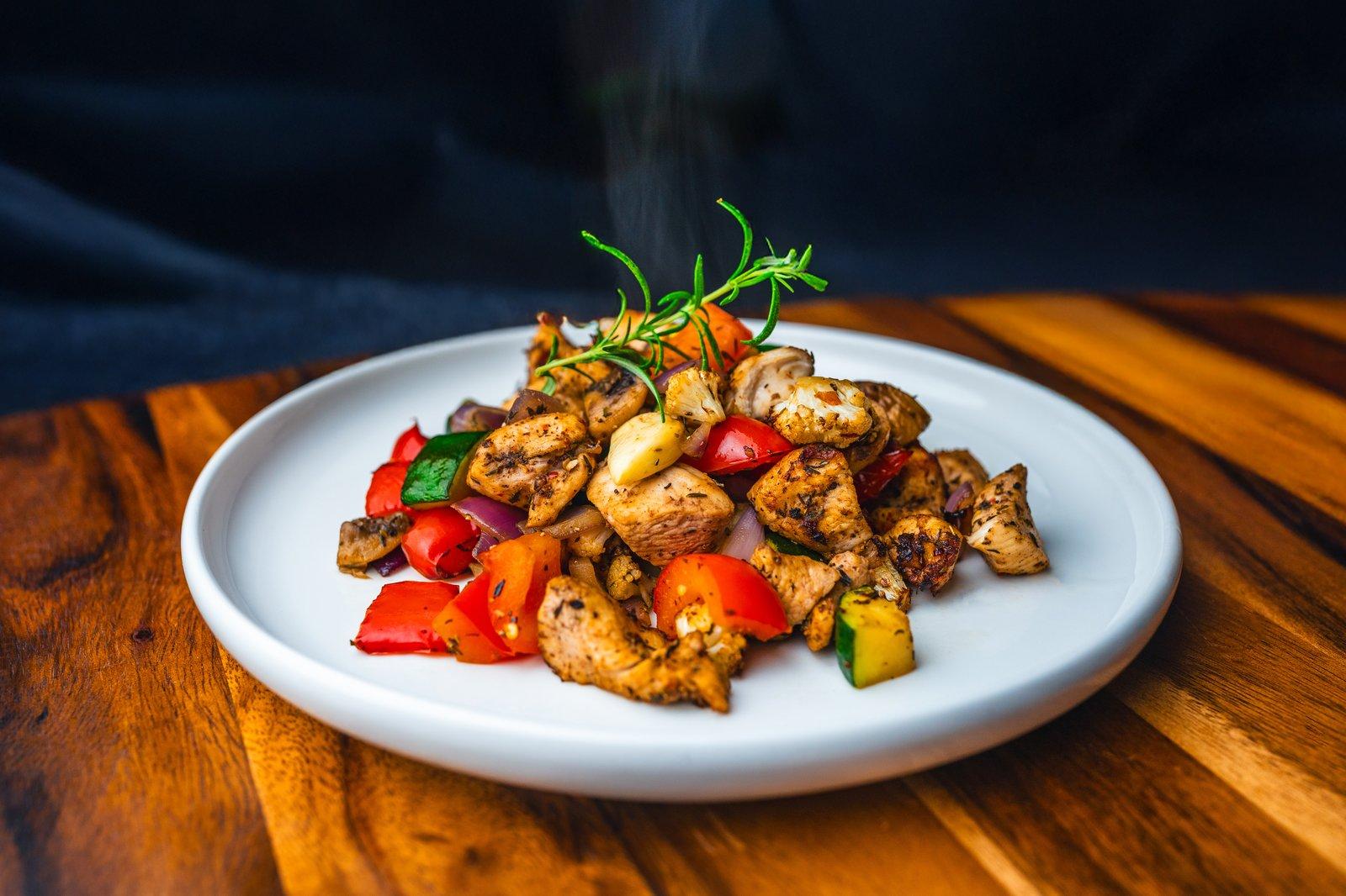 Kurczak z warzywami z airfryera