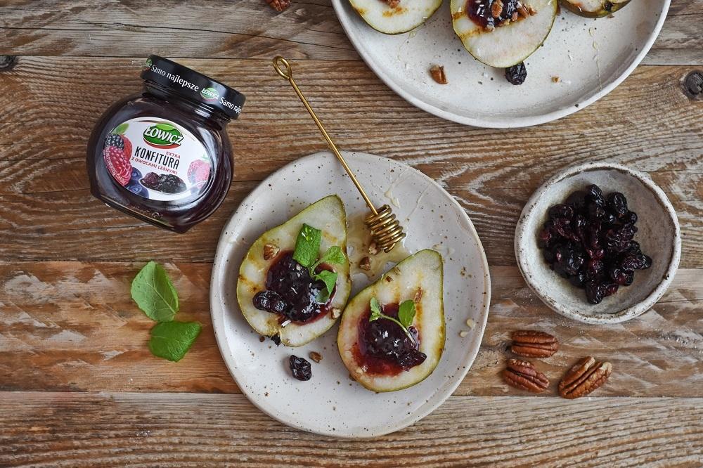 Grillowane gruszki z konfiturą
