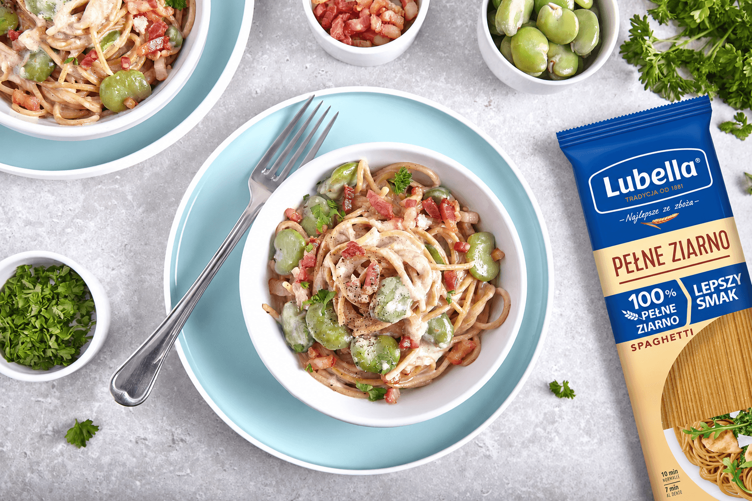Lubella Pełne Ziarno spaghetti w kremowym sosie z bobem i szynką parmeńską